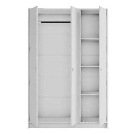 Трёхстворчатые распашные шкафы