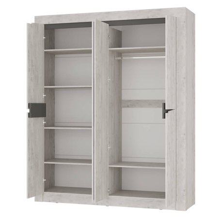 Трёхстворчатые распашные шкафы