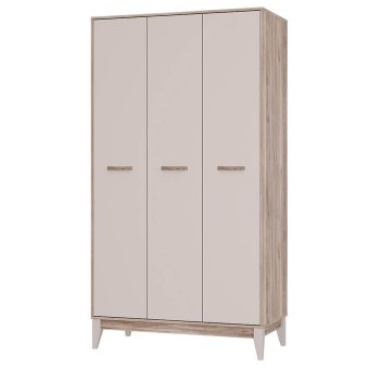 Трёхстворчатые распашные шкафы